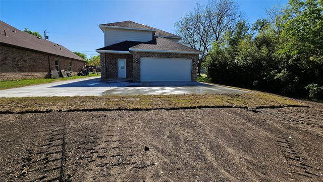 4350 Highland Street, Lancaster, TX 75134