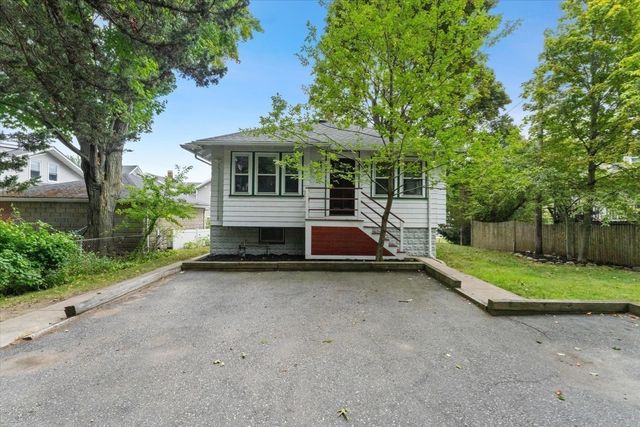 794 Highland Avenue, Medford, MA 02155