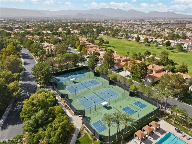 7058 Big Springs Court, Las Vegas, NV 89113