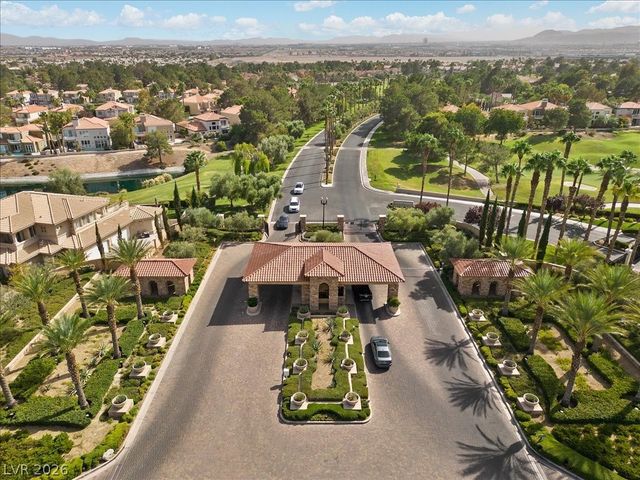 7058 Big Springs Court, Las Vegas, NV 89113