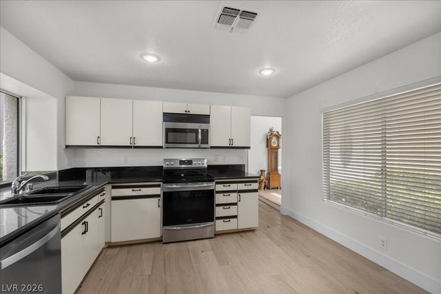 7058 Big Springs Court, Las Vegas, NV 89113