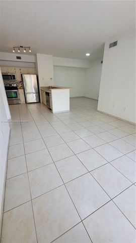 7330 NW 114th Ave 203-5, Doral, FL 33178