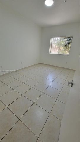 7330 NW 114th Ave 203-5, Doral, FL 33178