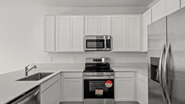 3262 LAURENT LOOP, Davenport, FL 33837