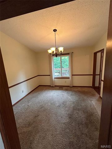 2803 Wild Valley Drive, St Louis, MO 63049