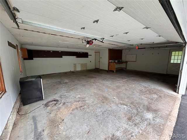 2803 Wild Valley Drive, St Louis, MO 63049