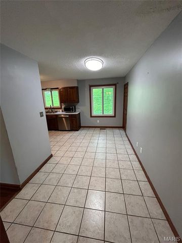 2803 Wild Valley Drive, St Louis, MO 63049