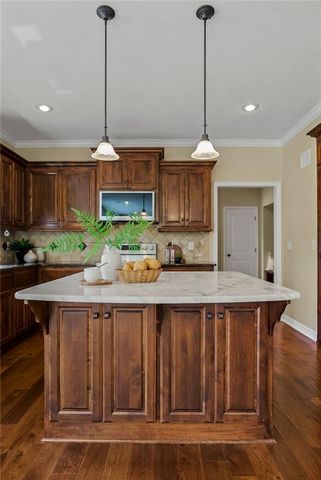 205 SE Waterwheel Lane, Lee's Summit, MO 64063