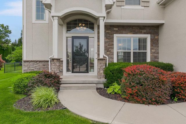 205 SE Waterwheel Lane, Lee's Summit, MO 64063