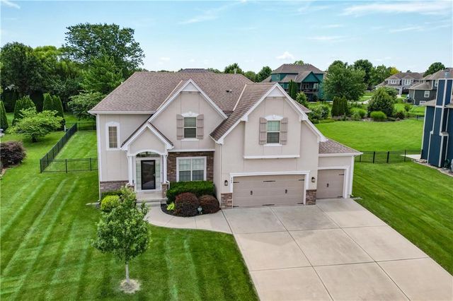 205 SE Waterwheel Lane, Lee's Summit, MO 64063