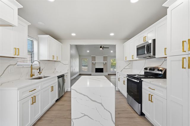 5514 Round Rock Street, Garland, TX 75044