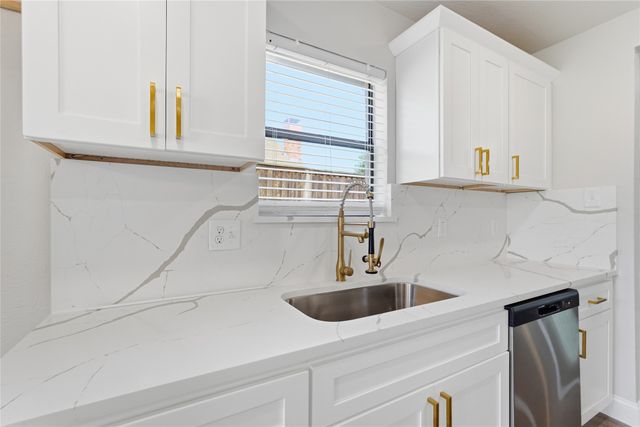 5514 Round Rock Street, Garland, TX 75044