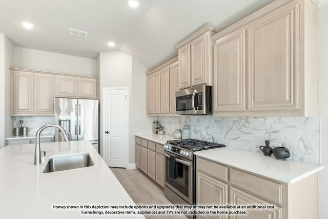 7741 Oakmeade Street, Joshua, TX 76058