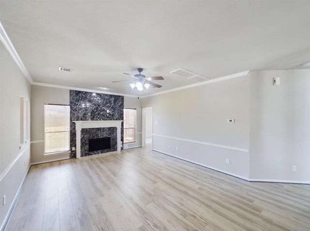 10102 Elder Mill Lane, Sugar Land, TX 77498