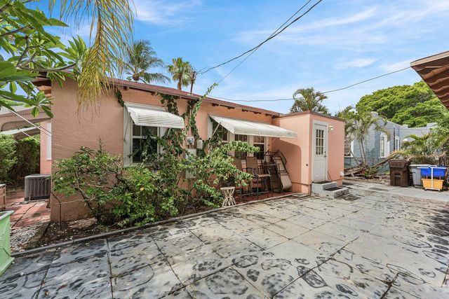 427 58th Street, West Palm Beach, FL 33407