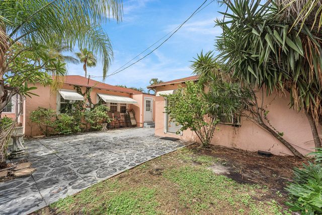 427 58th Street, West Palm Beach, FL 33407