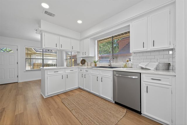 3815 Brook Shadow Drive, Houston, TX 77345