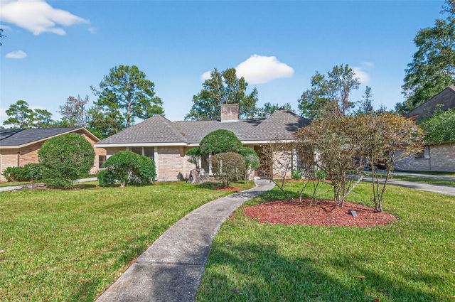 3815 Brook Shadow Drive, Houston, TX 77345