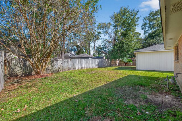 3815 Brook Shadow Drive, Houston, TX 77345