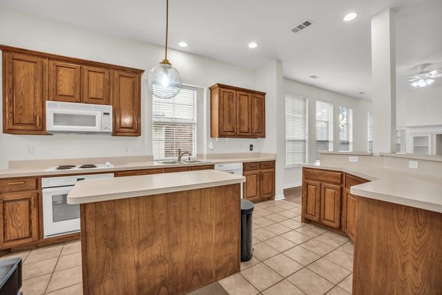 1610 Mapleleaf Fall Drive, Allen, TX 75002