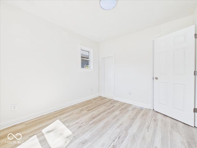 1137 S Randolph Street, Indianapolis, IN 46203