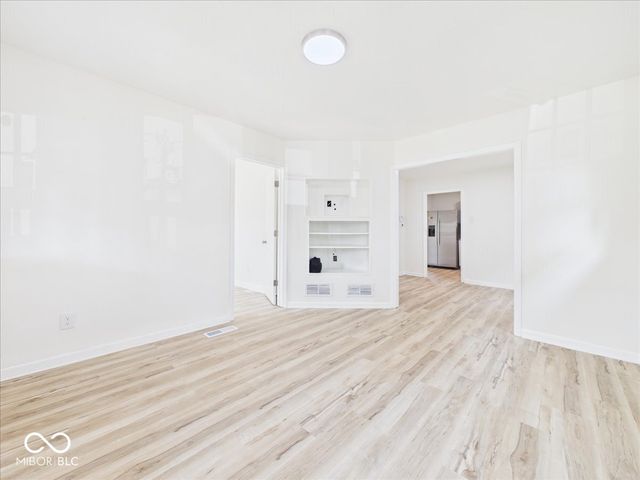 1137 S Randolph Street, Indianapolis, IN 46203