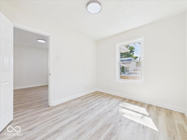 1137 S Randolph Street, Indianapolis, IN 46203