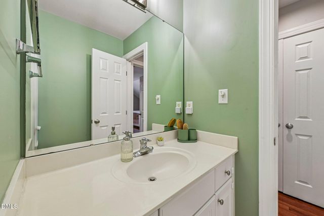 8512 Hampton Chase Court, Wake Forest, NC 27587