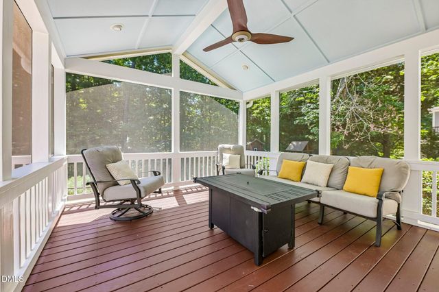 8512 Hampton Chase Court, Wake Forest, NC 27587