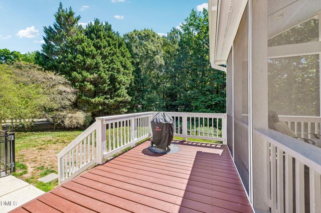 8512 Hampton Chase Court, Wake Forest, NC 27587