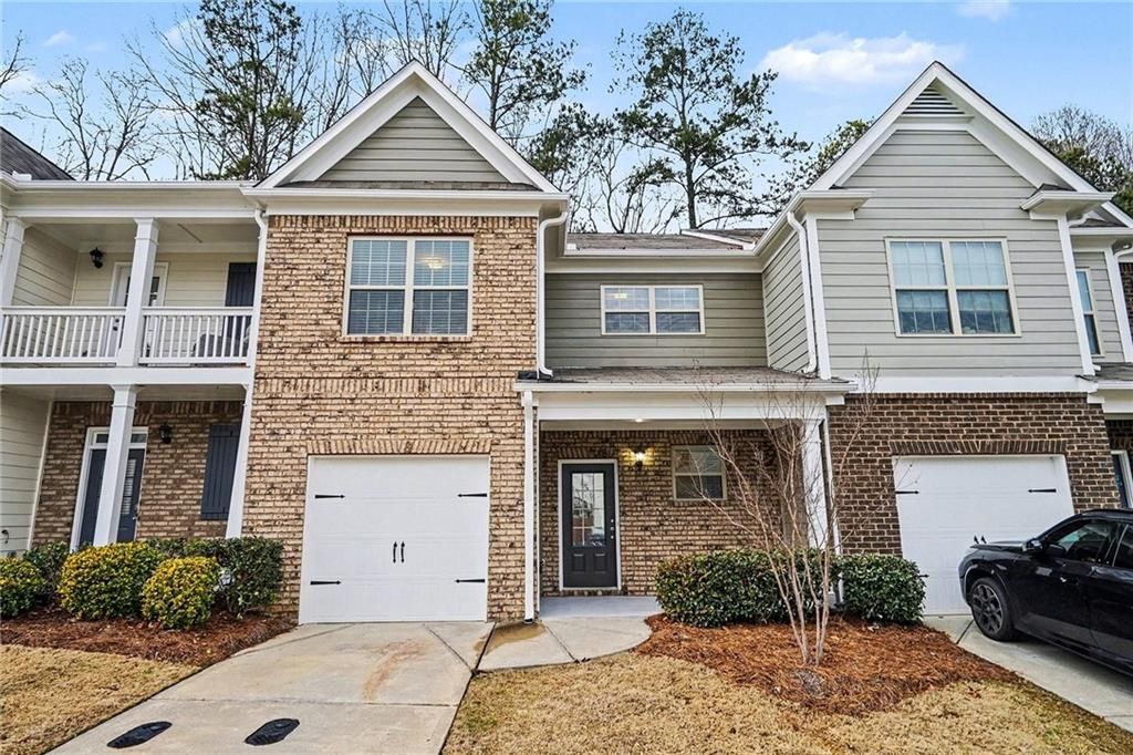 Image 1 of property listing at 387 Franklin Lane, Acworth, GA 30102
