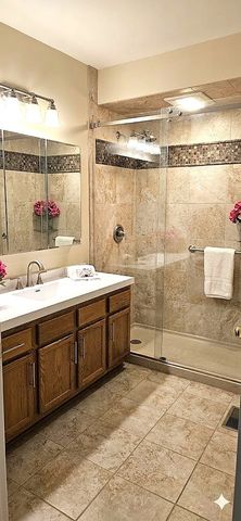 450 Rosewood Crossing, Lindenhurst, IL 60046