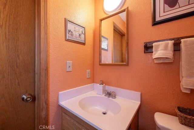952 D, Big Bear City, CA 92314