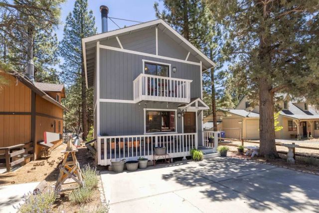 952 D, Big Bear City, CA 92314