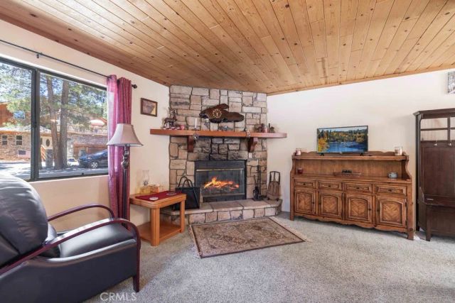 952 D, Big Bear City, CA 92314