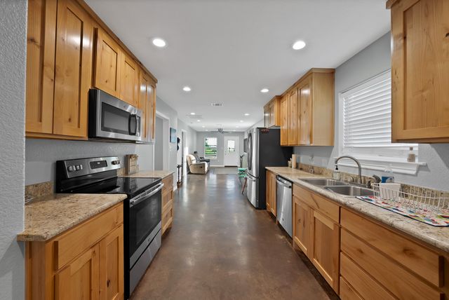 6132 Fm 2415, Alvarado, TX 76009