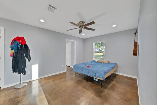 6132 Fm 2415, Alvarado, TX 76009