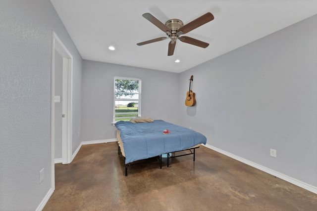 6132 Fm 2415, Alvarado, TX 76009
