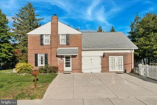 614 WISES MILL RD, Philadelphia, PA 19128