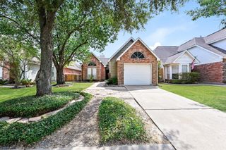 11811 Meadowchase Drive, Houston, TX 77065