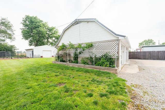 929 Dayton Avenue NW, Washington Court House, OH 43160