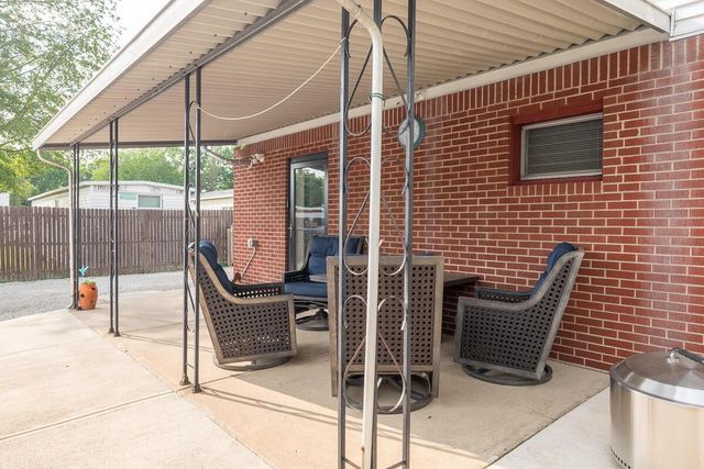 929 Dayton Avenue NW, Washington Court House, OH 43160