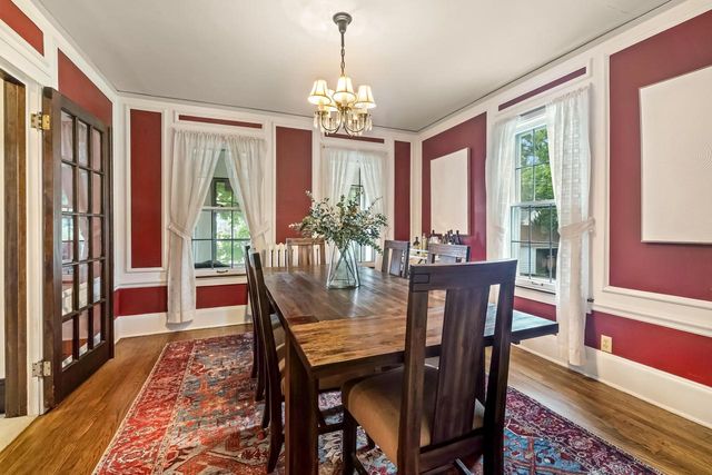 306 Park AVENUE, Pewaukee, WI 53072