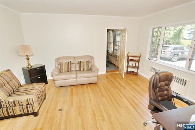 295 Rock Road, Glen Rock, NJ 07452