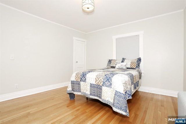 295 Rock Road, Glen Rock, NJ 07452