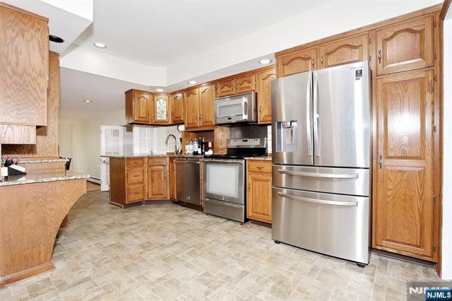 295 Rock Road, Glen Rock, NJ 07452