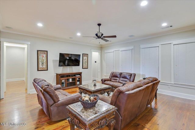 213 Ironwood Plantation Boulevard, Madison, MS 39110