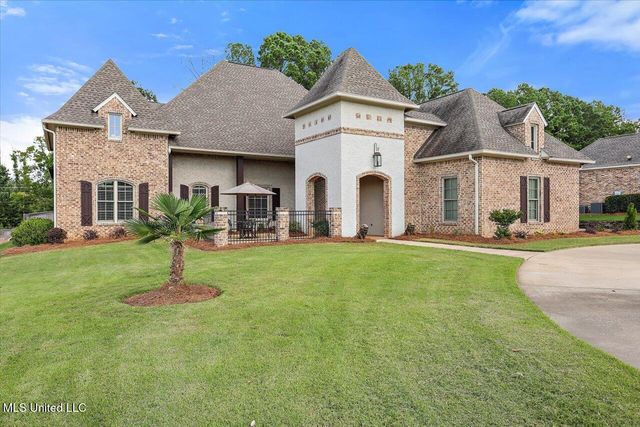 213 Ironwood Plantation Boulevard, Madison, MS 39110