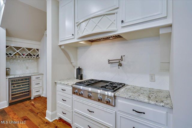 213 Ironwood Plantation Boulevard, Madison, MS 39110