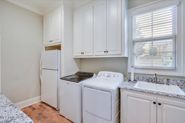 213 Ironwood Plantation Boulevard, Madison, MS 39110